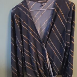 Banana Republic Navy and Gold Chain Print Top